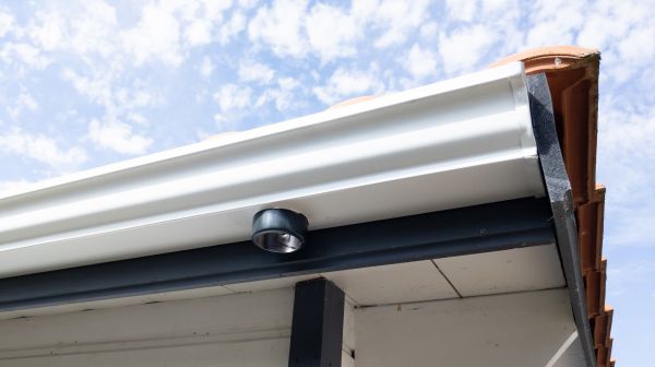 Seamless Gutters Installation in Columbus