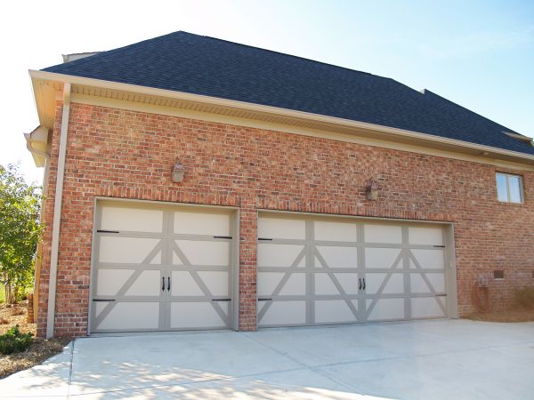 Garage Downspout Repair in Columbus